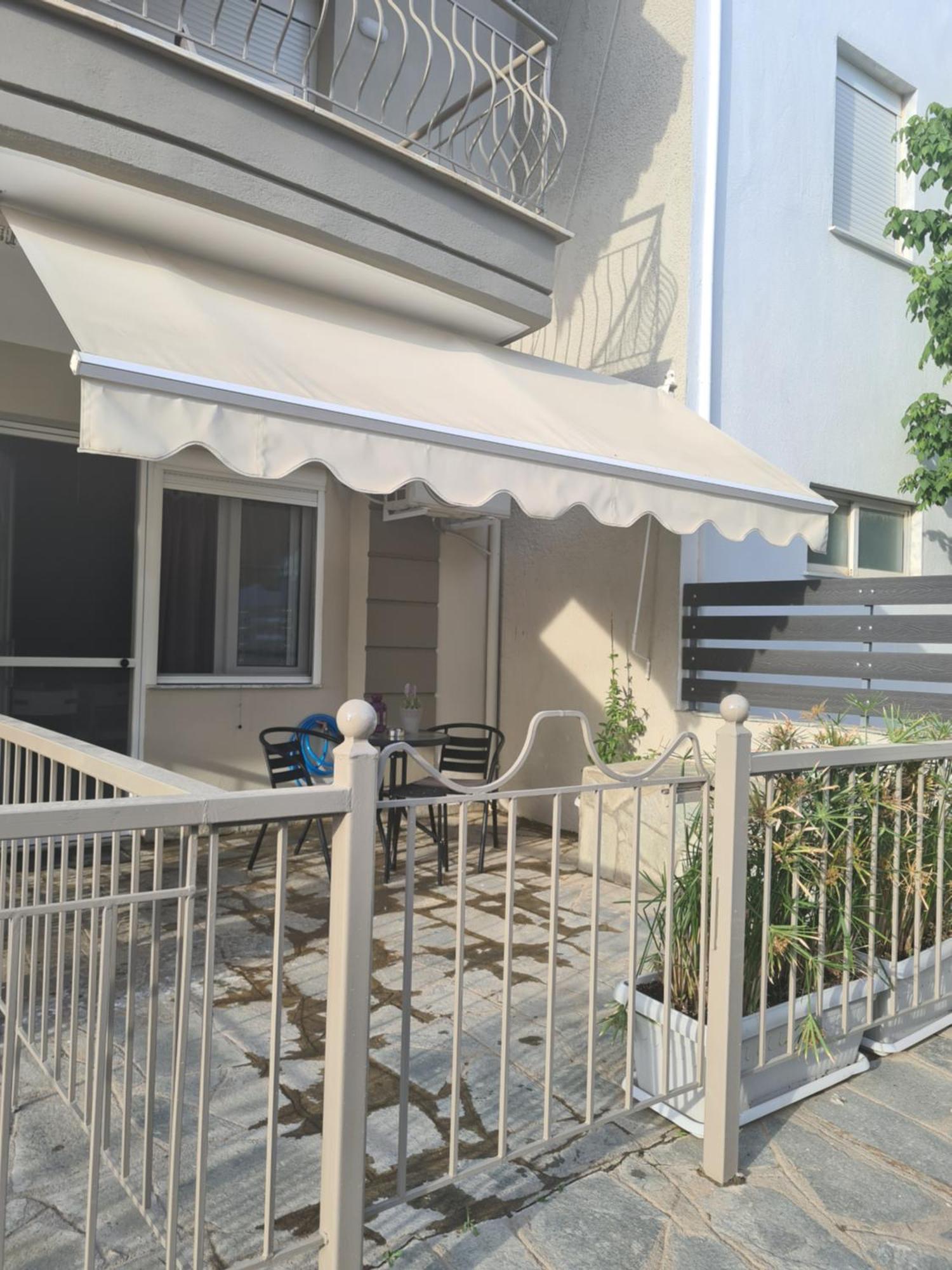 Makis Apartments Touzla Ofrínion Eksteriør bilde